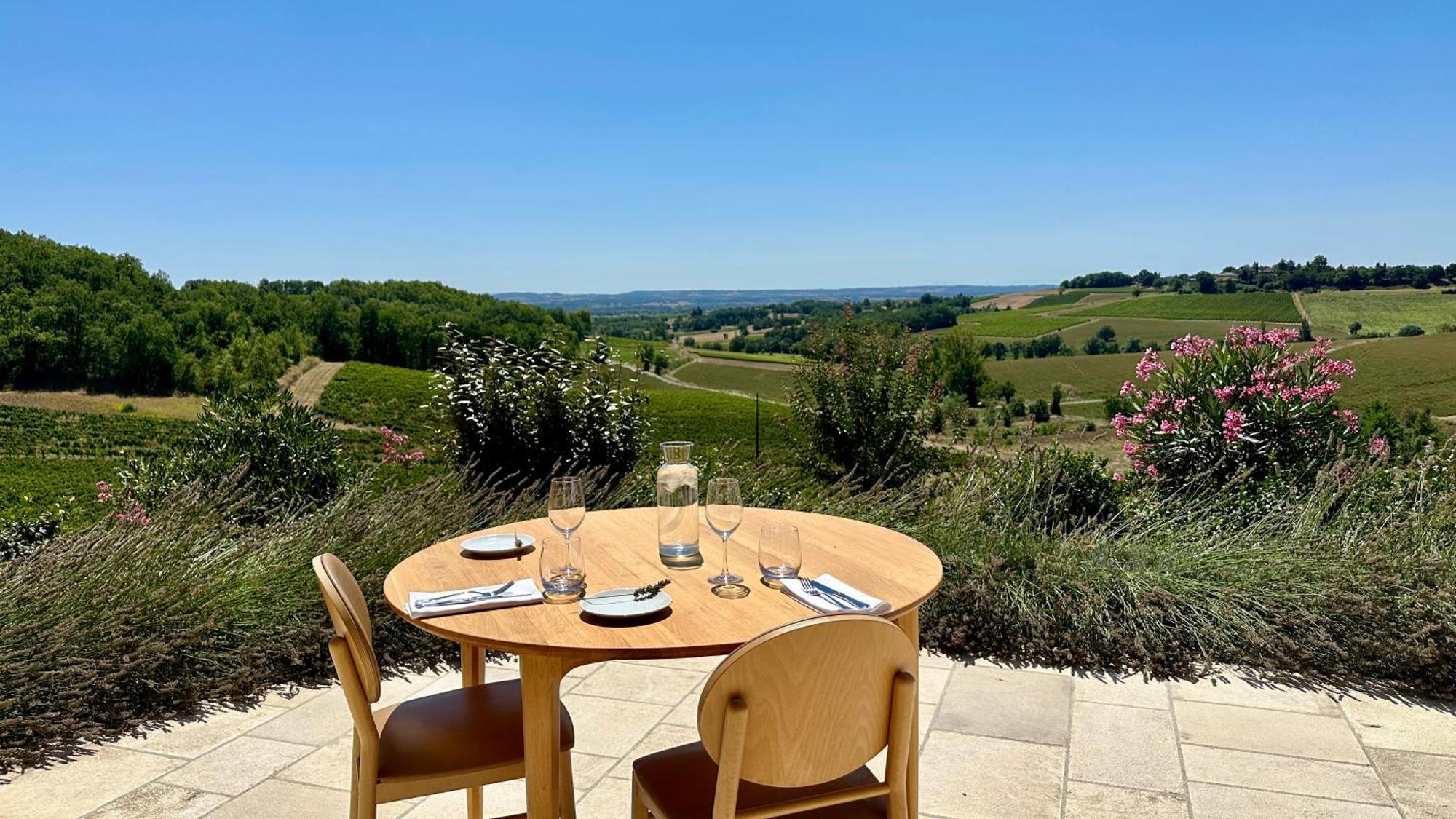 Chateau Lecusse - La Grande Roche - Hotel, Spa, Boutique & Restaurant Broze Exterior photo